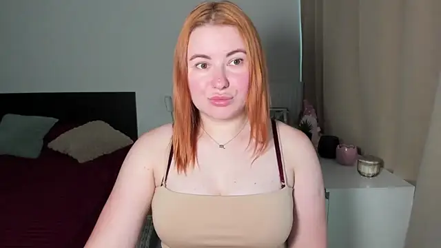 LAYLAxSTAR's Live XXX Chat