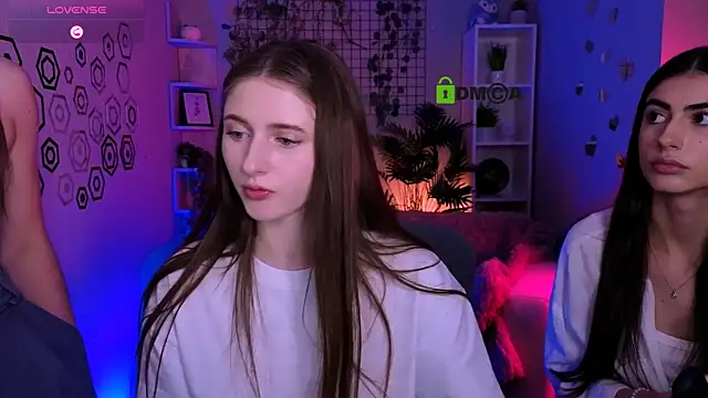 nekky_mouse's Live XXX Chat