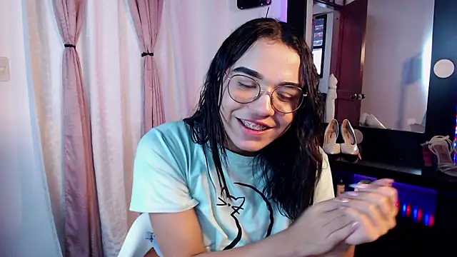 Chat XXX ao vivo de Candyy_doll__