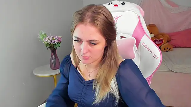 EllaBells Chat XXX live