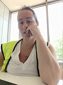 bichota85's Live XXX Chat