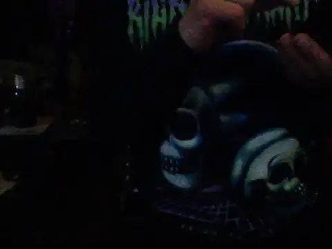 Pokazy przed kamerką – mrdemoncrowly