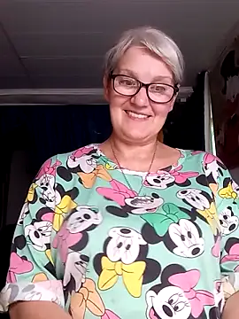 irinamaux Chat XXX in diretta