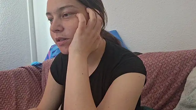 Cyndee_Winter élő XXX-chatje
