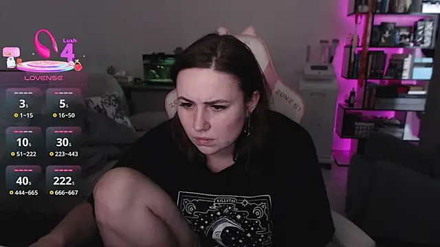 SexyWitch_666 élő XXX-chatje