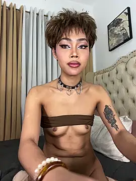 دردشة Innocent_yanixx69 الجنسية المباشرة