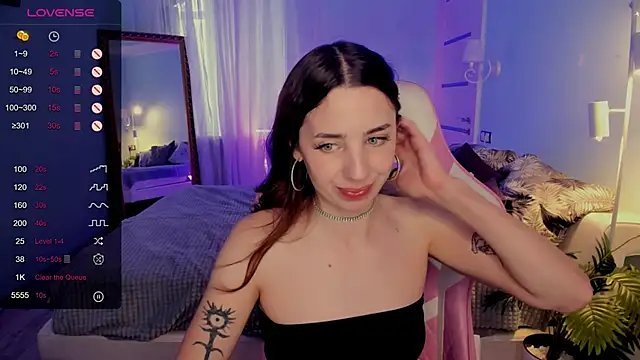 CharliGrace_: απευθείας συνομιλία ΧΧΧ