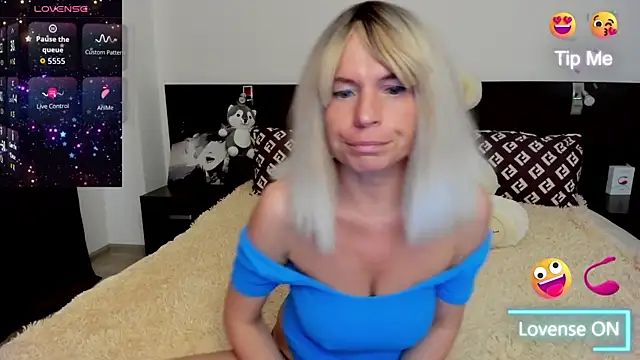 Hanna_Becrett17 élő XXX-chatje