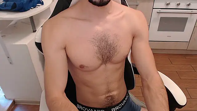 Show modela Mandarin4ks na web-kameri
