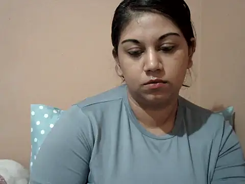 Chat +18 de bellachow10 ao vivo