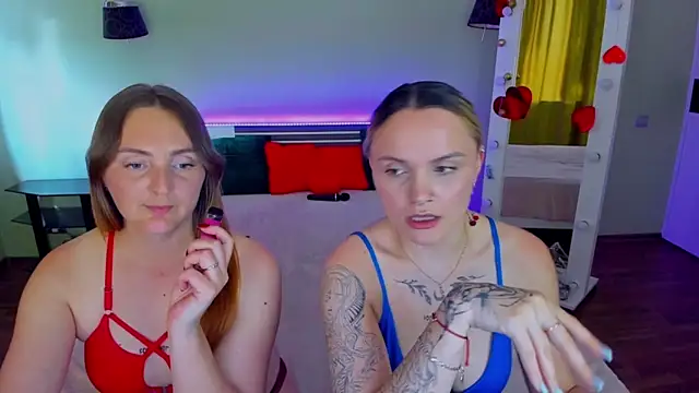 Chat XXX en directo de MagicEyess