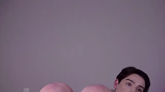 RobbyCharming Live XXX Chat