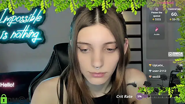 XXX chat uživo modela CherryBloom777