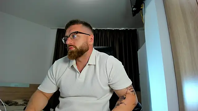 Онлайн чат XXX Findom_guy