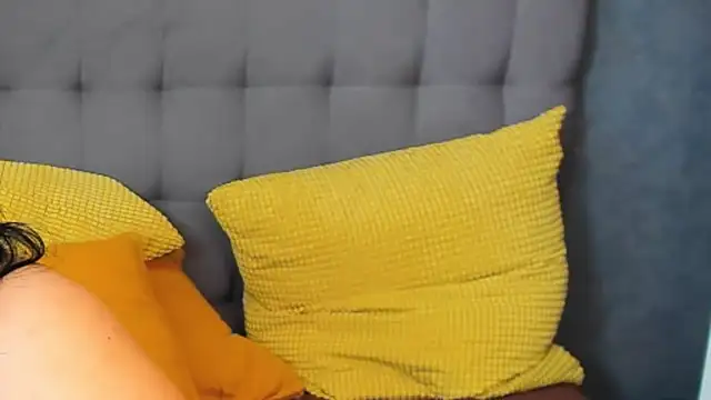AmyCubes élő XXX-chatje