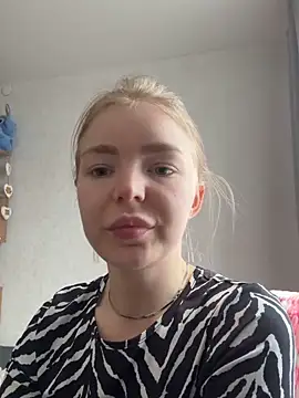 Онлайн чат XXX EmilySunshineS