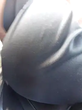 caressyourself Live XXX Chat