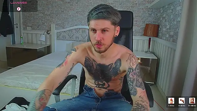 Czat XXX na żywo – JonahShaw