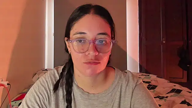 atenas_05_ – Live XXX-chat