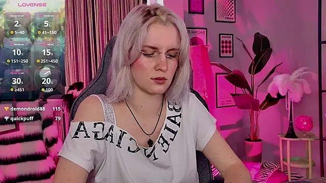 BethanyCloudのライブXXXチャット