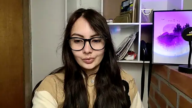 lalawhitte Chat XXX in diretta