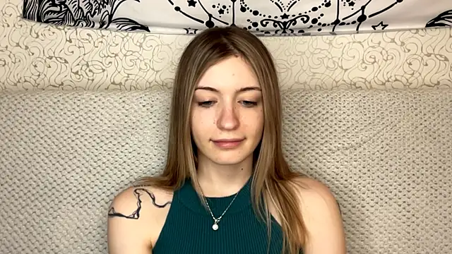 Živý XXX chat Shinin_Robi