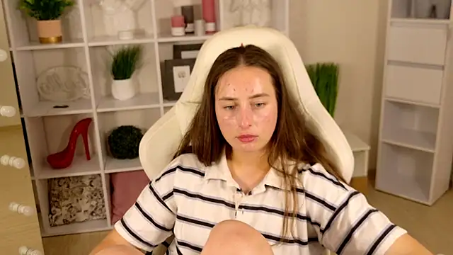 NadinnL's Live XXX Chat
