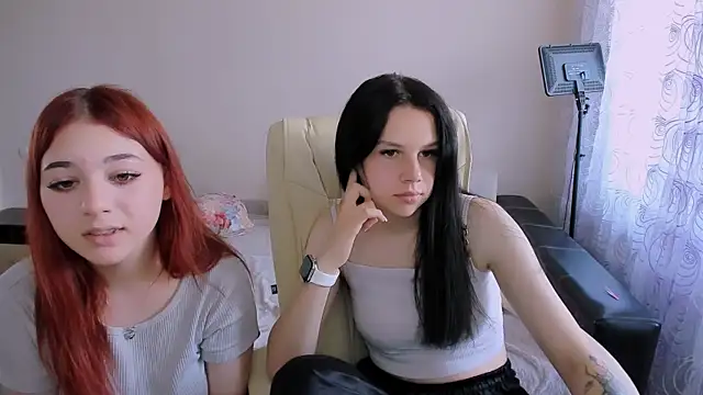 Adelina_xxx Pertunjukan Webcam