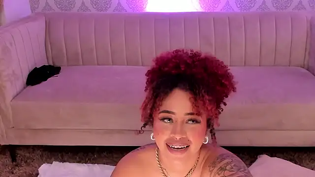 Nikki_Rousmel Live XXX-chat