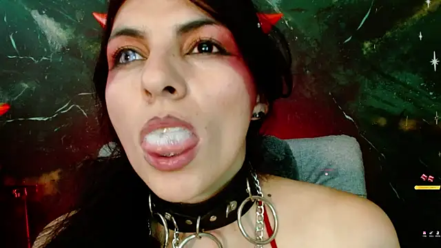 Živý XXX chat julieth_sex1