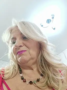 AvrilMillers' Live XXX Chat