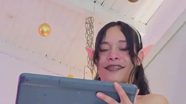 karla_slut_dirty webkamerás műsora