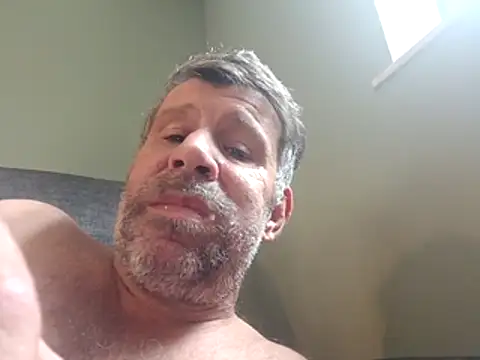 stud2512 Live XXX Chat