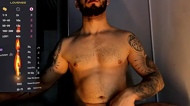 XXX chat uživo modela MarkWalker__