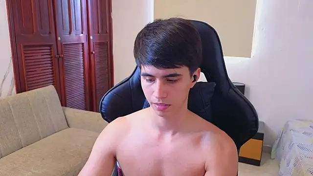 Онлайн чат XXX carl_dixon