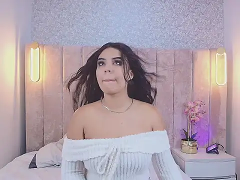 XXX chat uživo modela Lyaa_606