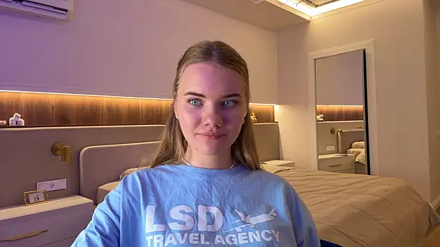 XXX chat uživo modela doana_bebriti
