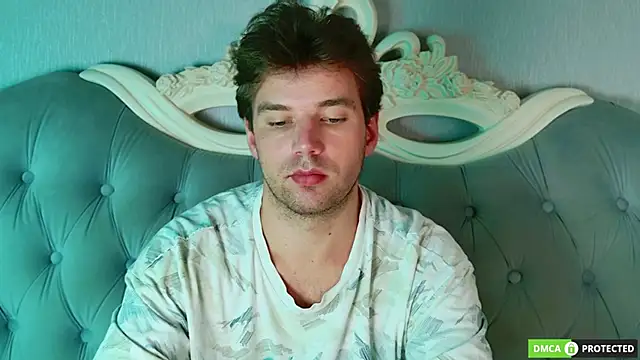 Živý XXX chat ArthurMeyers