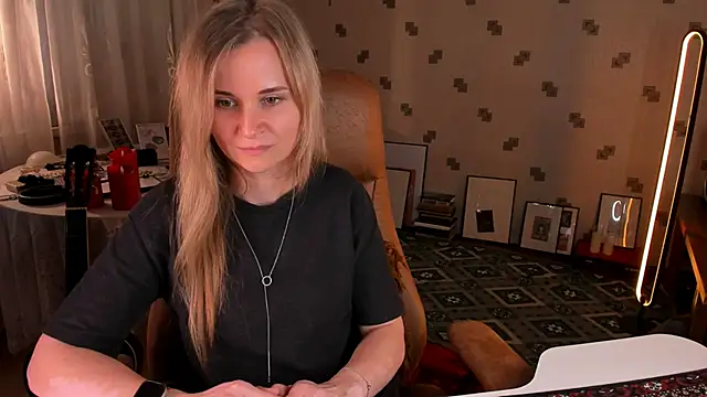MiaSparkes Chat XXX in diretta