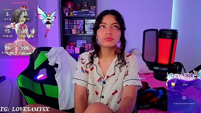 Lovelyamyy's Live XXX Chat