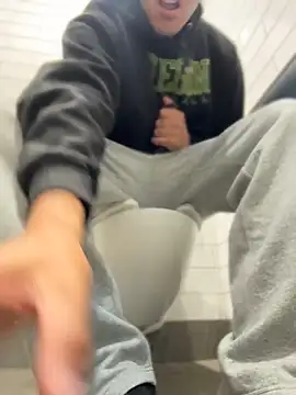 StrokingDaddy4 现场XXX聊天