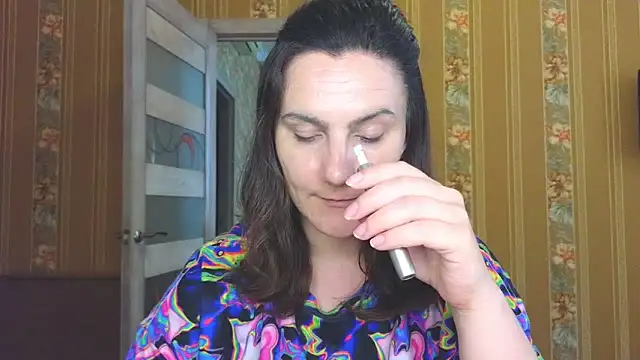 warm_pearl's Live XXX Chat