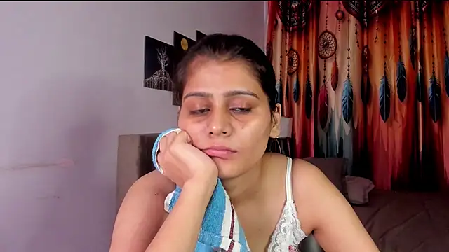 Deanerys live XXX chat
