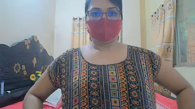 Czat XXX na żywo – Elena_cruz5