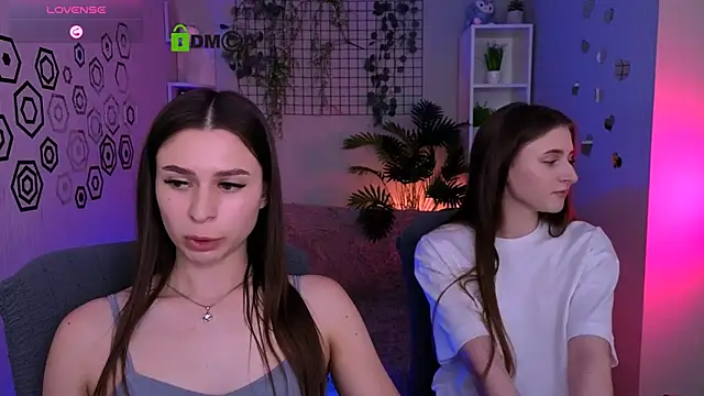 nekky_mouse's Live XXX Chat