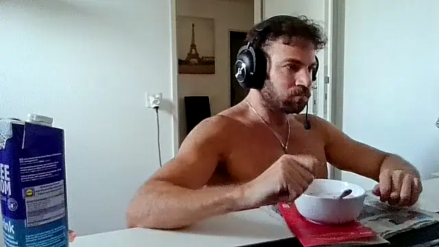 alpha-hunk ওয়েবক্যাম শো