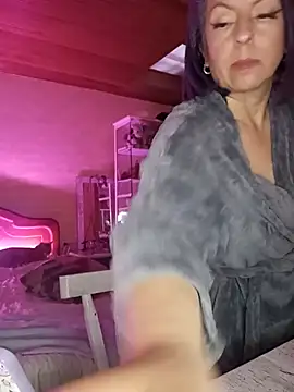 Chat +18 de Leidy_Brenda ao vivo