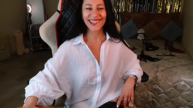Chat +18 de leillaMurrayy ao vivo