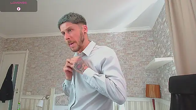 JonahShaw Live XXX-Chat