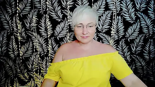 Olivia_playful élő XXX-chatje